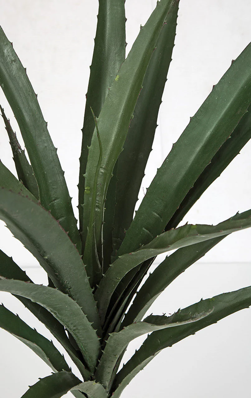31.5" Outdoor UV-Resistant IFR Artificial Agave Plant -Green/Red (Pack of 4) - Image 3